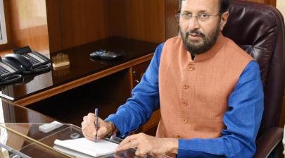 Shri Prakash Javadekar takes charge as Union Minister for Human Resource Development